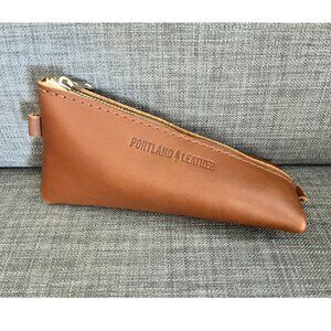 Portland Leather Alpine pouch in honey